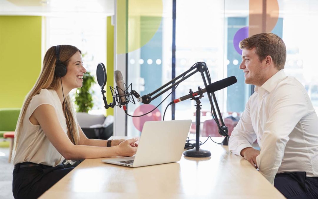 6 grunner til å bruke podcast som markesføringsverktøy for ditt kurs